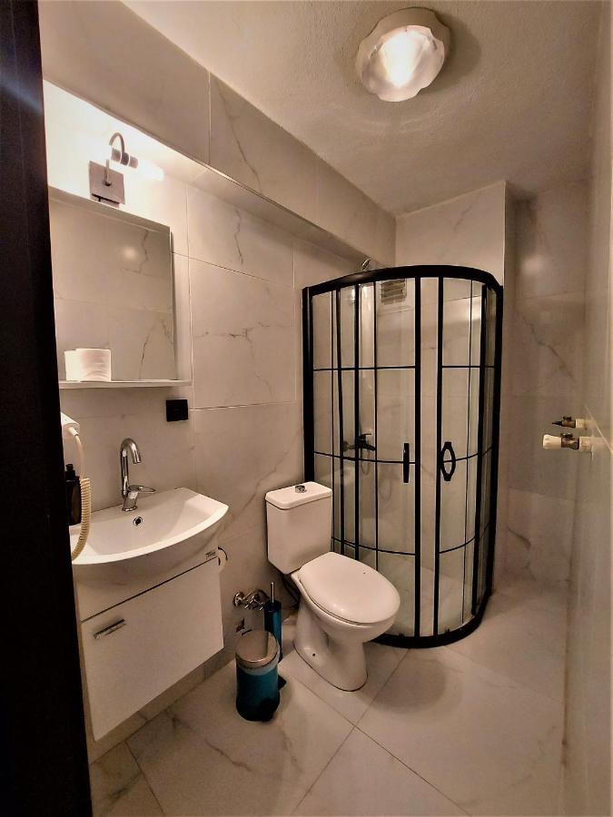 Mates Istiklal Suites Istanbul Eksteriør bilde